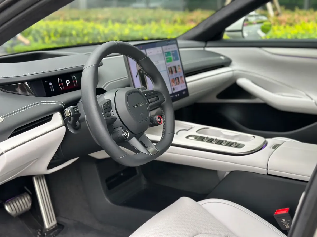 2024 MI SU7 BEV 101KWH,autocango,china used car exporter,china ev exporter,chinese used car exporter,chinese used ev exporter