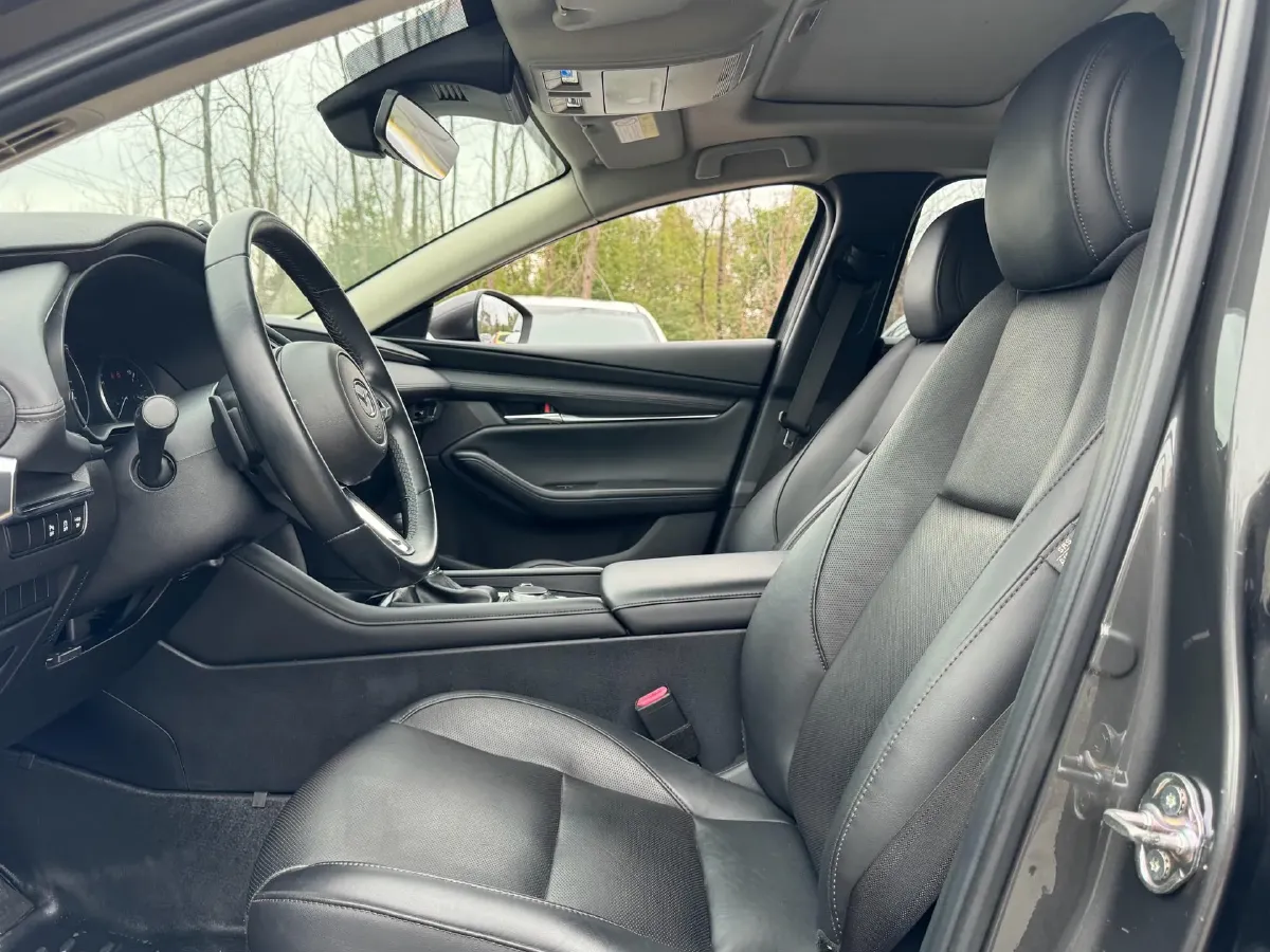 2021 Mazda 3 Axela 2.0L 158HP L4 6AT,autocango,china used car exporter,china ev exporter,chinese used car exporter,chinese used ev exporter