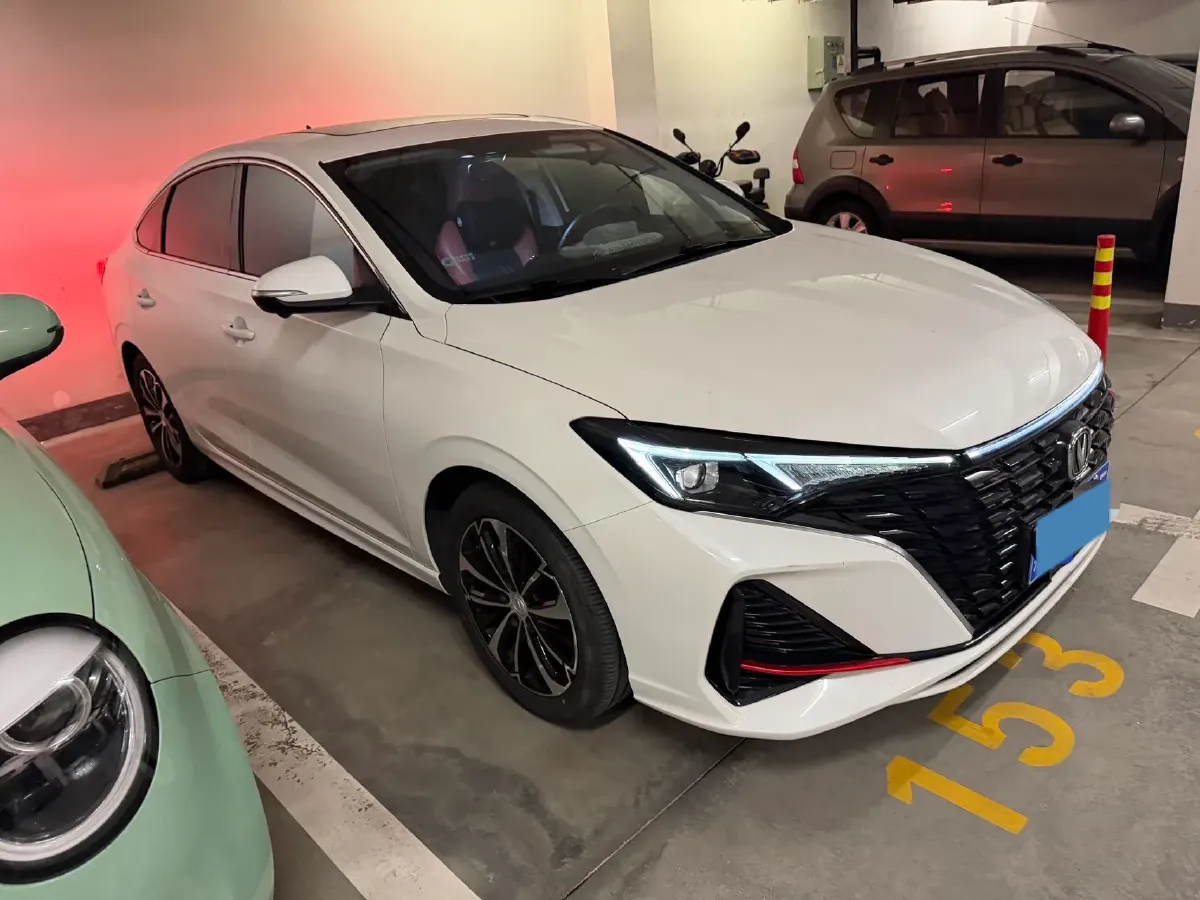 2022 ChangAn Eado 1.4T 160HP L4 7DCT,autocango,china used car exporter,china ev exporter,chinese used car exporter,chinese used ev exporter