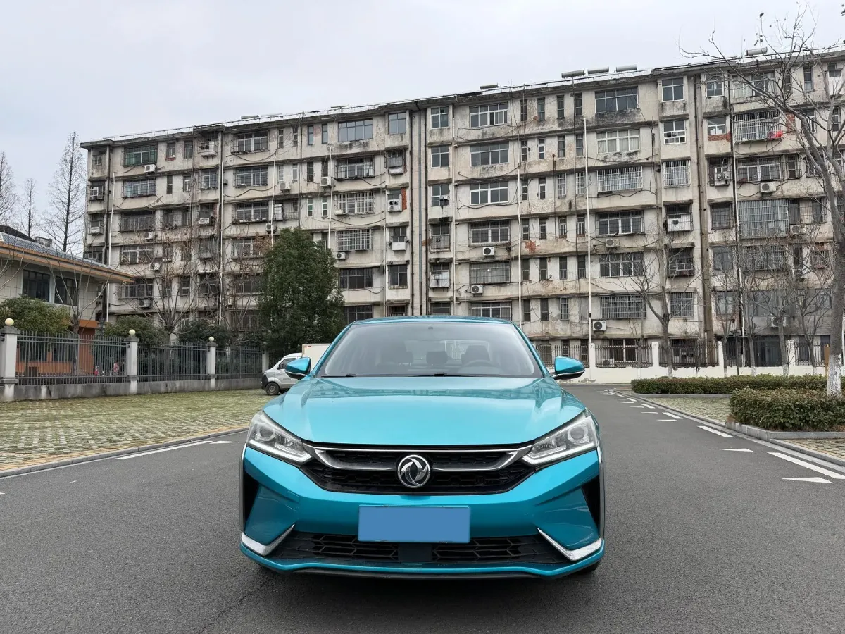 2020 DongFeng Aeolus YiXuan 1.5T 150HP L4 6DCT,autocango,china used car exporter,china ev exporter,chinese used car exporter,chinese used ev exporter