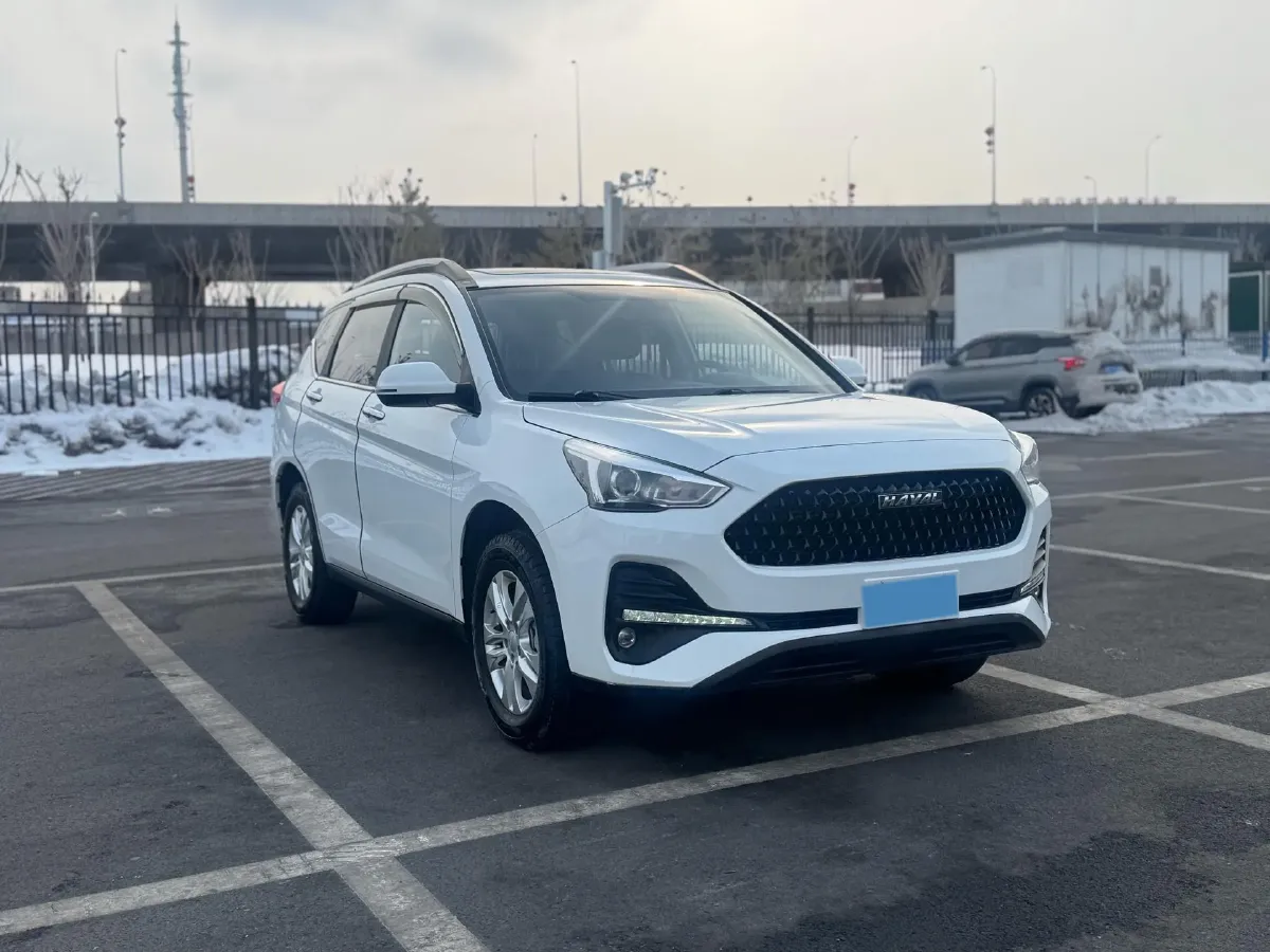 2019 Haval M6 1.5T 150HP L4 7DCT,autocango,china used car exporter,china ev exporter,chinese used car exporter,chinese used ev exporter