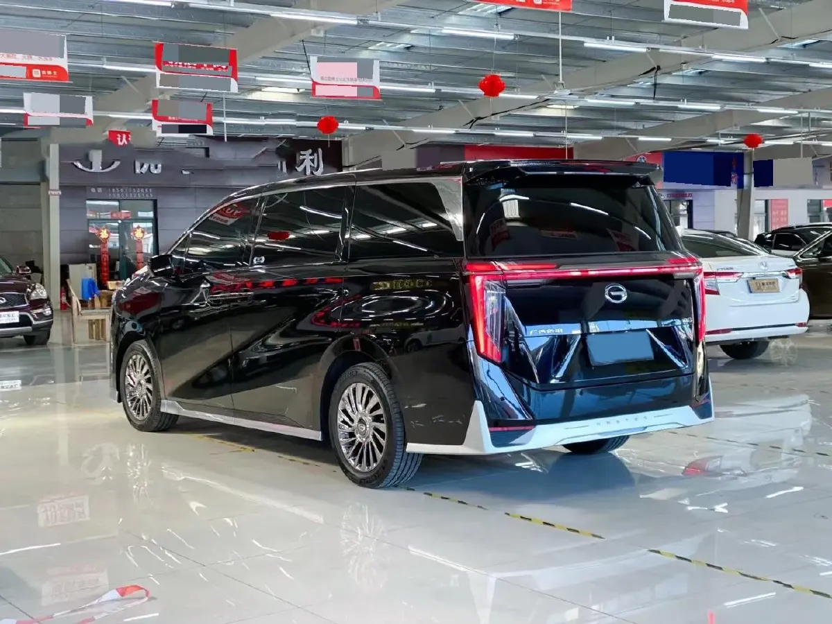 2023 GAC Trumpchi M8 2.0T 252HP L4 8AT,autocango,china used car exporter,china ev exporter,chinese used car exporter,chinese used ev exporter