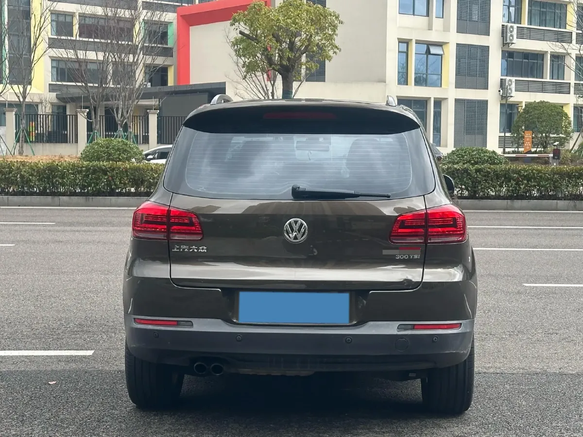 2017 Haval H9 2.0T 190HP L4 8AT,autocango,china used car exporter,china ev exporter,chinese used car exporter,chinese used ev exporter