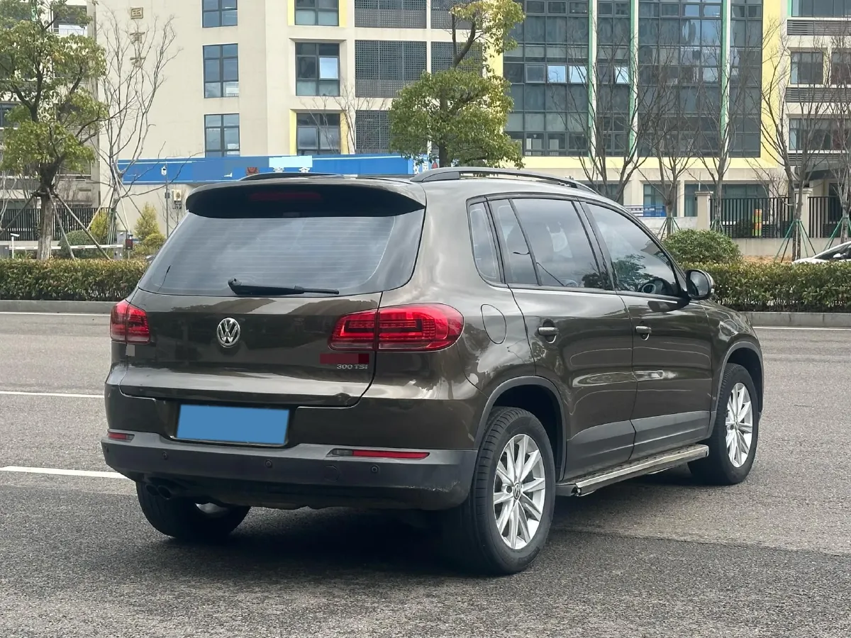 2017 Haval H9 2.0T 190HP L4 8AT,autocango,china used car exporter,china ev exporter,chinese used car exporter,chinese used ev exporter