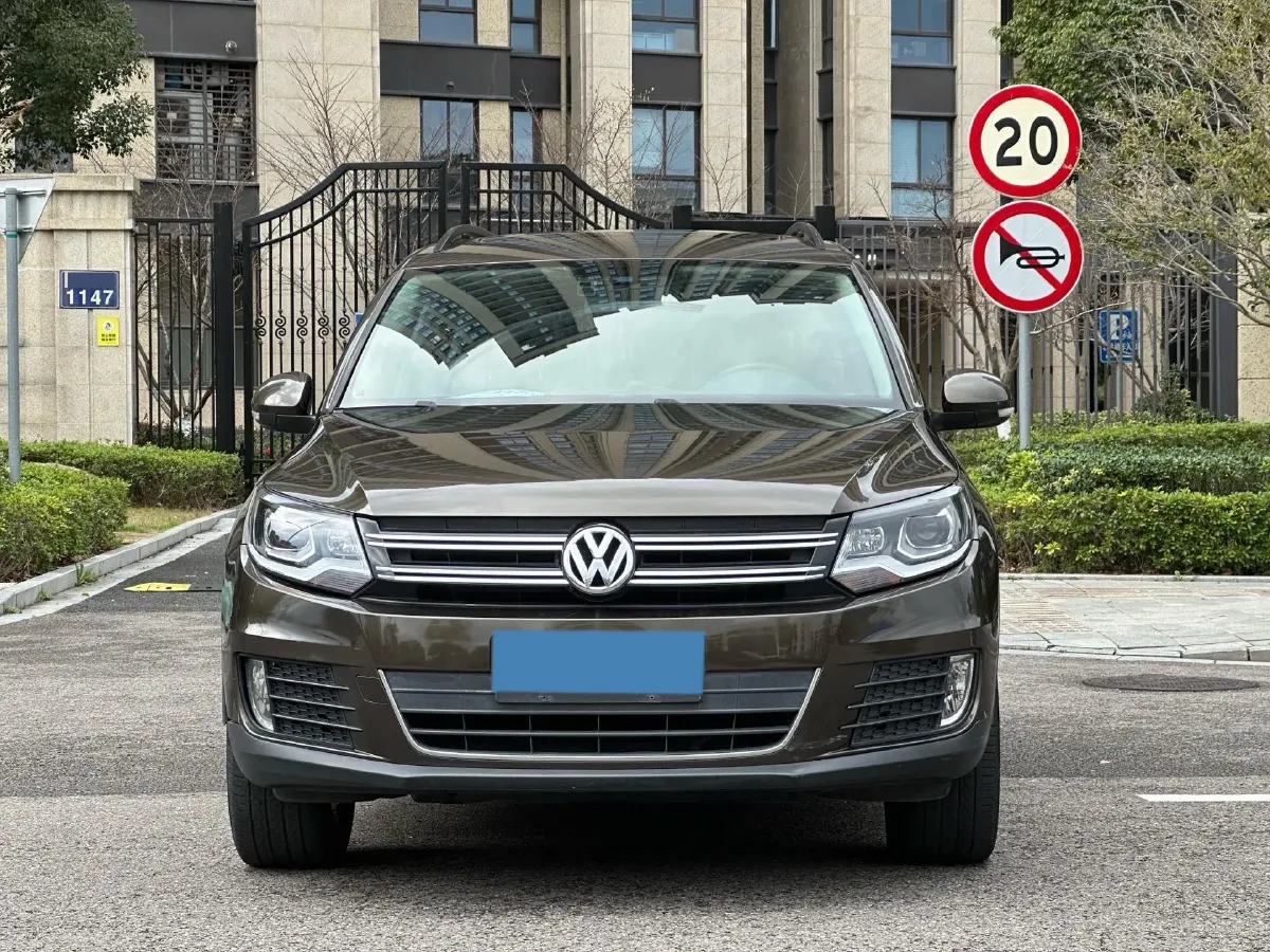 2017 Haval H9 2.0T 190HP L4 8AT,autocango,china used car exporter,china ev exporter,chinese used car exporter,chinese used ev exporter