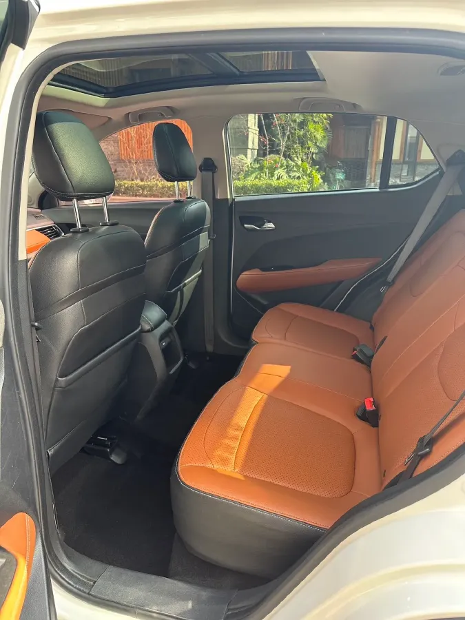 2017 HaiMa S5 Young Edition 1.6L 122HP L4 5MT,autocango,china used car exporter,china ev exporter,chinese used car exporter,chinese used ev exporter