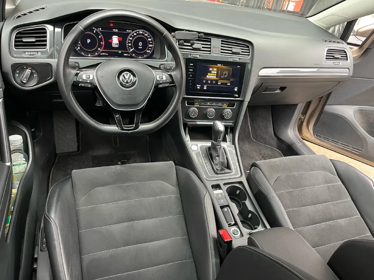 2020 Volkswagen Golf 1.4T 150HP L4 7DCT,autocango,china used car exporter,china ev exporter,chinese used car exporter,chinese used ev exporter