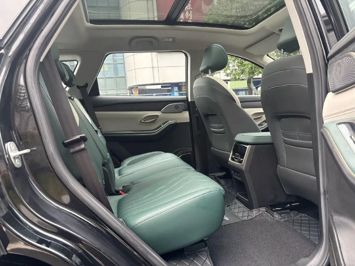 2023 Jetour Traveller 2.0T 254HP L4 7DCT,autocango,china used car exporter,china ev exporter,chinese used car exporter,chinese used ev exporter