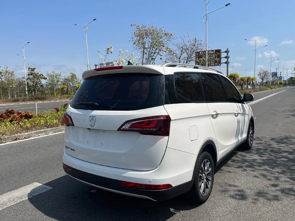 2019 BaoJun 730 1.5T 151HP L4 CVT,autocango,china used car exporter,china ev exporter,chinese used car exporter,chinese used ev exporter