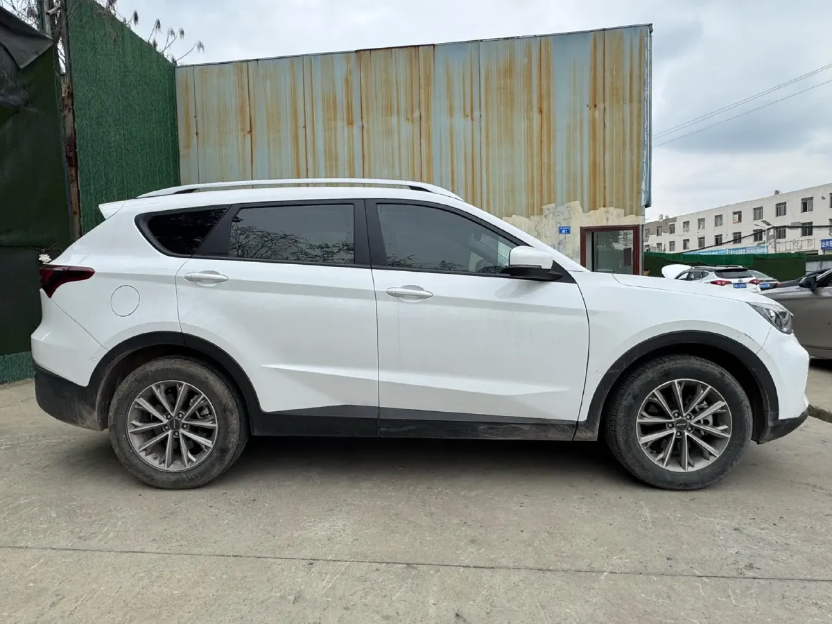 2021 Jetour X70M 1.5T 156HP L4 6DCT,autocango,china used car exporter,china ev exporter,chinese used car exporter,chinese used ev exporter