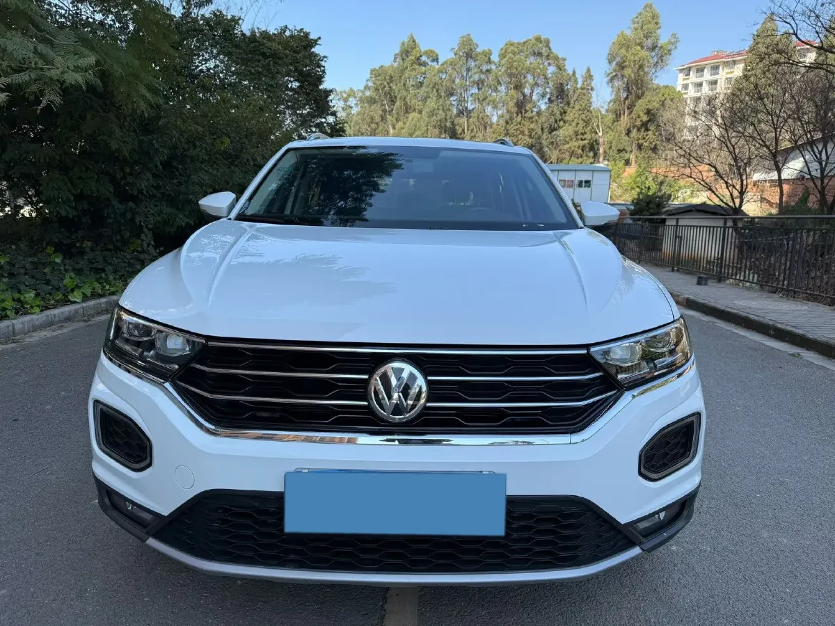 2019 Volkswagen T-Roc 1.4T 150HP L4 7DCT,autocango,china used car exporter,china ev exporter,chinese used car exporter,chinese used ev exporter