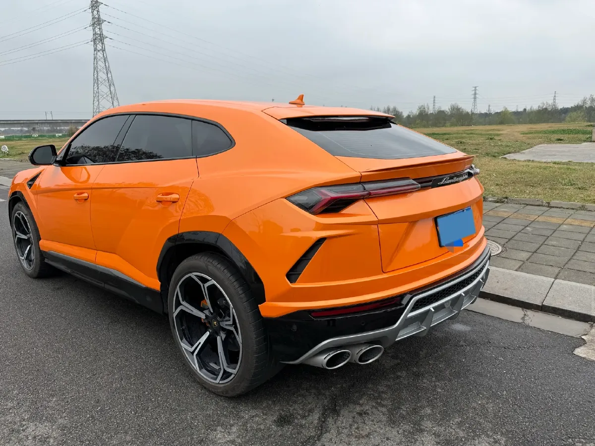 2021 Lamborghini Urus 4.0T 641HP V8 8AT,autocango,china used car exporter,china ev exporter,chinese used car exporter,chinese used ev exporter