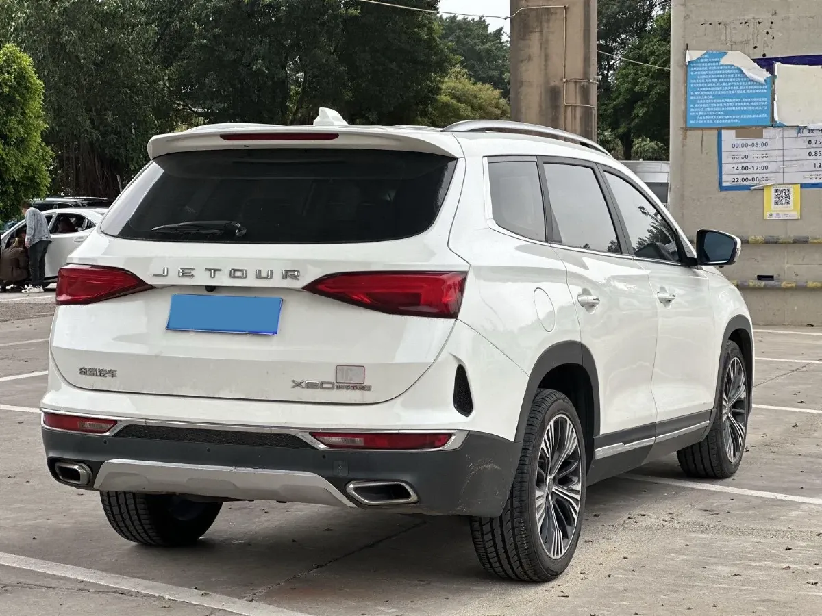 2020 Jetour X90 1.6T 197HP L4 7DCT,autocango,china used car exporter,china ev exporter,chinese used car exporter,chinese used ev exporter