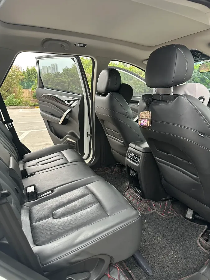 2020 Jetour X90 1.6T 197HP L4 7DCT,autocango,china used car exporter,china ev exporter,chinese used car exporter,chinese used ev exporter