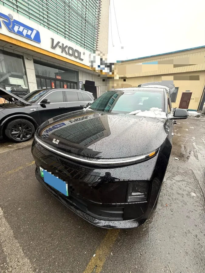 2024 Li L6 Range Extended 154HP L4 REEV 36.8KWH,autocango,china used car exporter,china ev exporter,chinese used car exporter,chinese used ev exporter