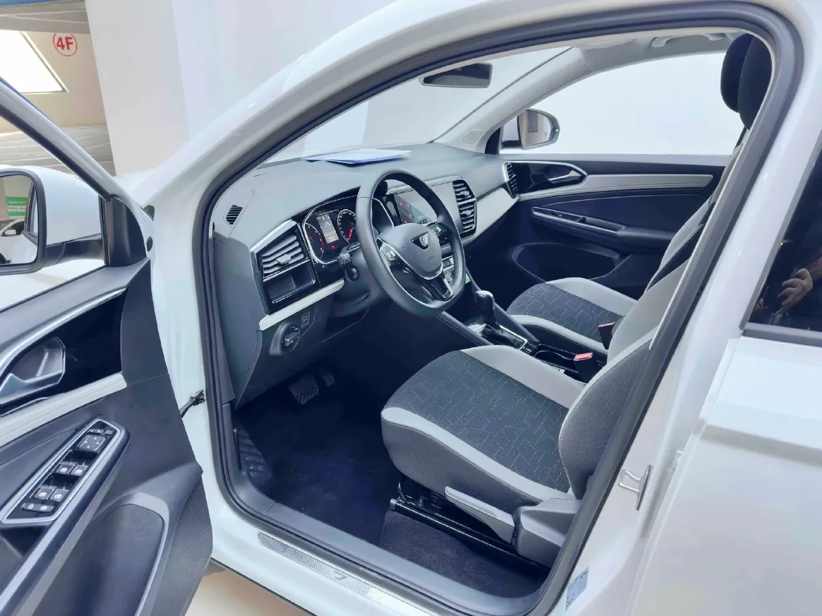 2023 Jetta VS5 1.4T 150HP L4 6AT,autocango,china used car exporter,china ev exporter,chinese used car exporter,chinese used ev exporter