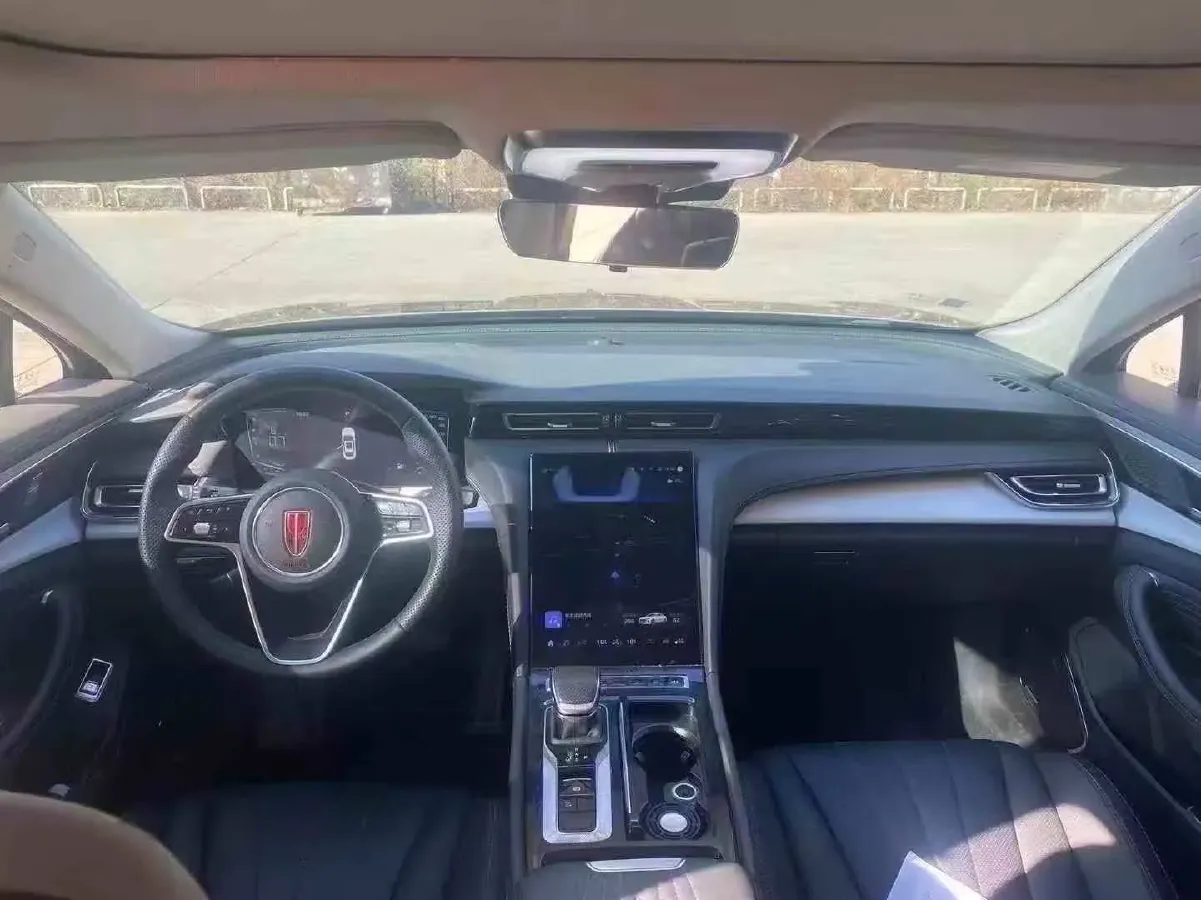 2025 HongQi H5 1.5T 150HP L4 1DHT PHEV,autocango,china used car exporter,china ev exporter,chinese used car exporter,chinese used ev exporter