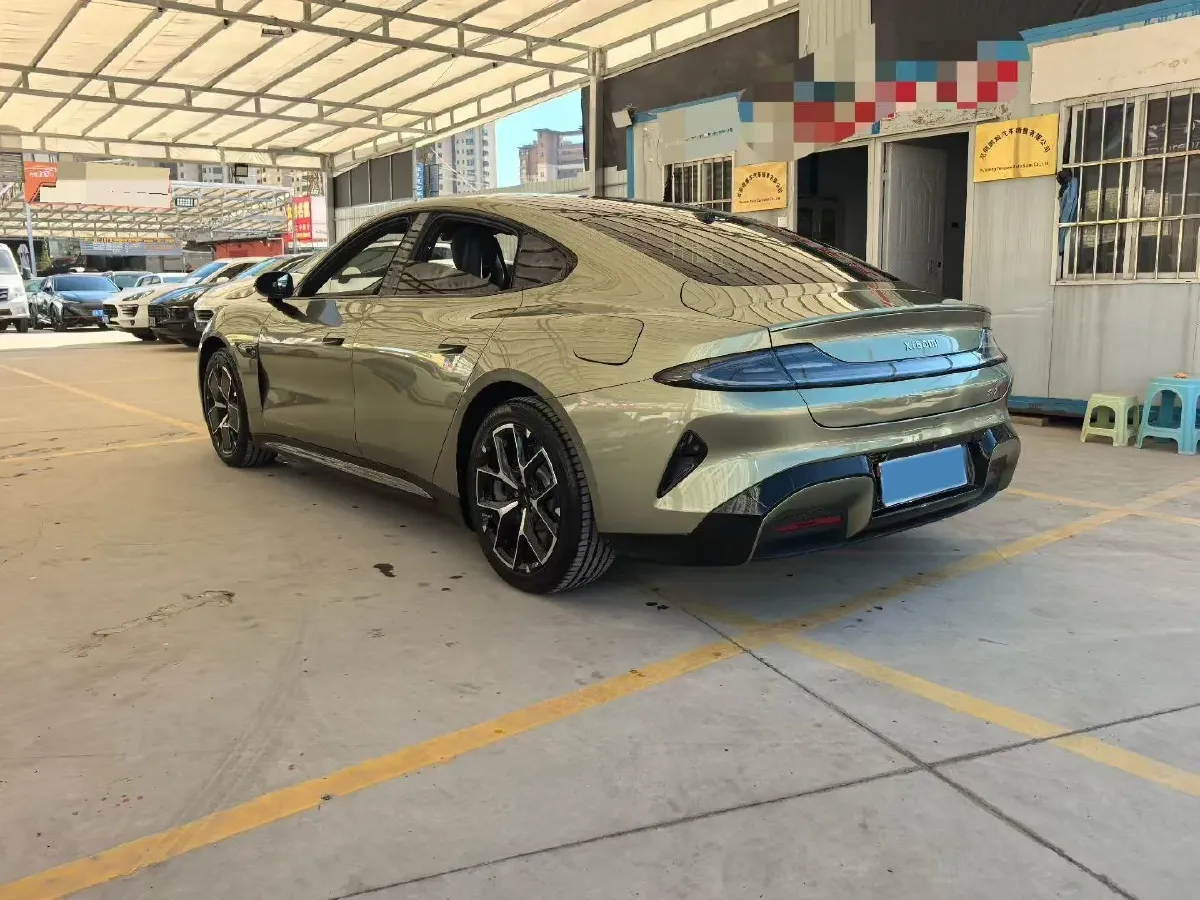 2024 MI SU7 BEV 73.6KWH,autocango,china used car exporter,china ev exporter,chinese used car exporter,chinese used ev exporter