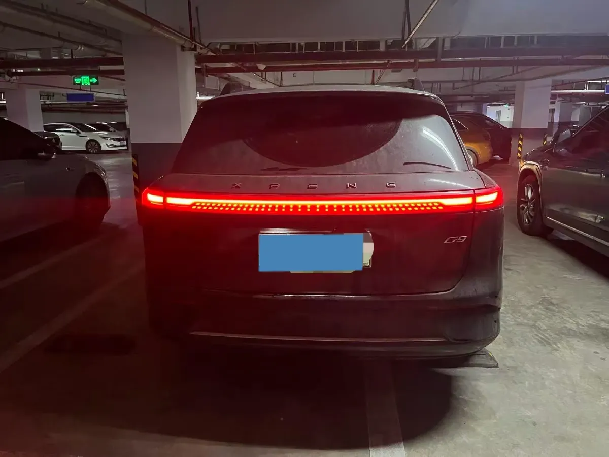 2024 Xpeng G9 BEV 78.2KWH,autocango,china used car exporter,china ev exporter,chinese used car exporter,chinese used ev exporter