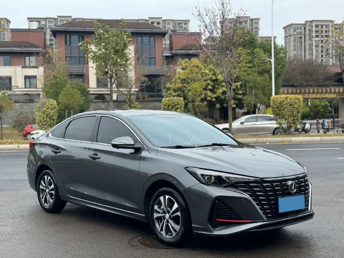 2023 ChangAn Eado 1.4T 160HP L4 7DCT,autocango,china used car exporter,china ev exporter,chinese used car exporter,chinese used ev exporter