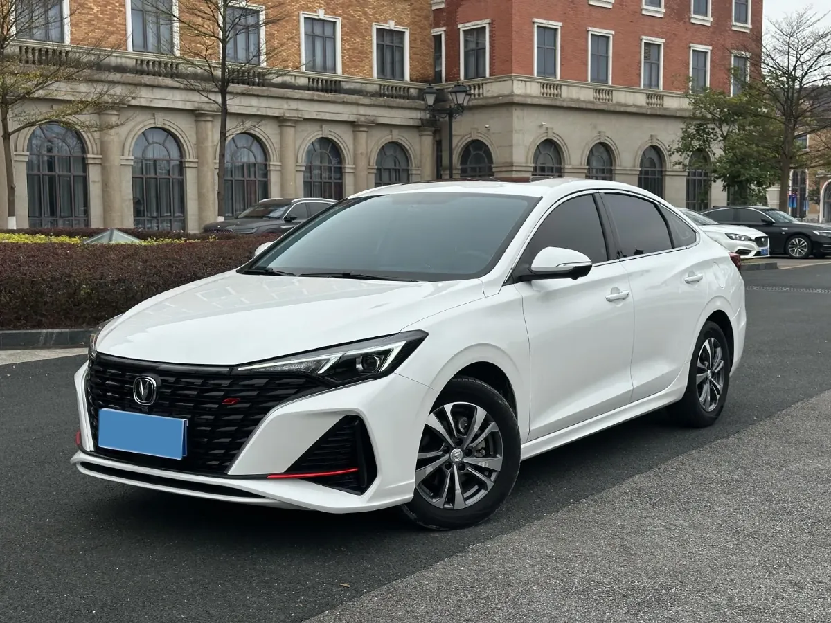 2022 ChangAn Eado 1.4T 160HP L4 7DCT,autocango,china used car exporter,china ev exporter,chinese used car exporter,chinese used ev exporter