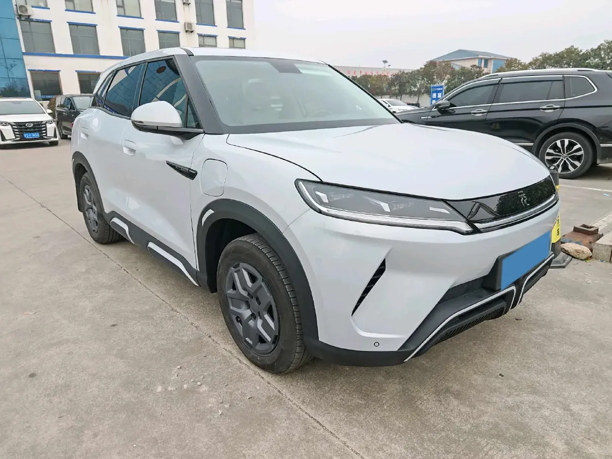 2024 BYD YuanUP BEV 45.12KWH,autocango,china used car exporter,china ev exporter,chinese used car exporter,chinese used ev exporter