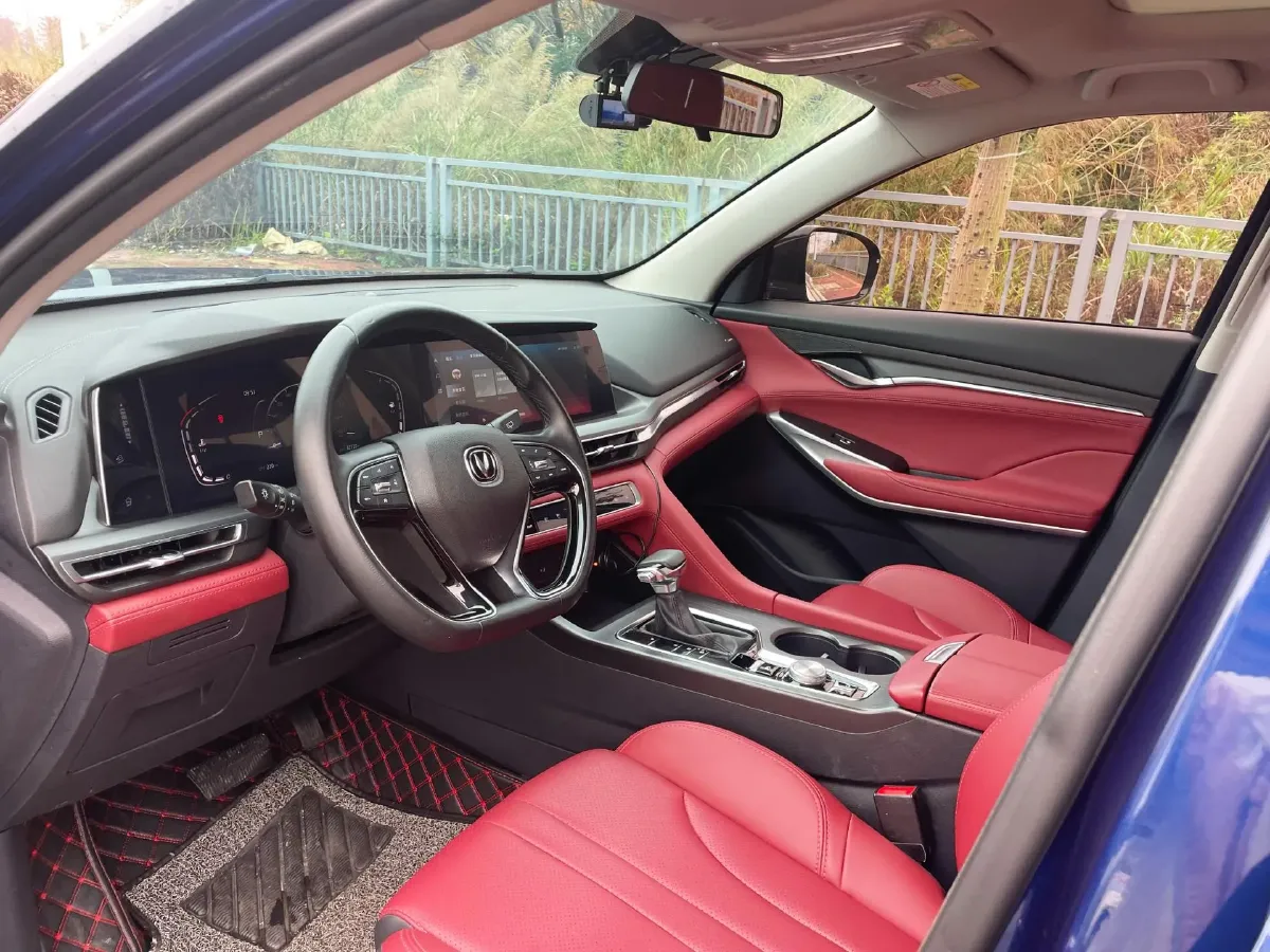 2020 ChangAn CS75 Plus 1.5T 178HP L4 6AT,autocango,china used car exporter,china ev exporter,chinese used car exporter,chinese used ev exporter