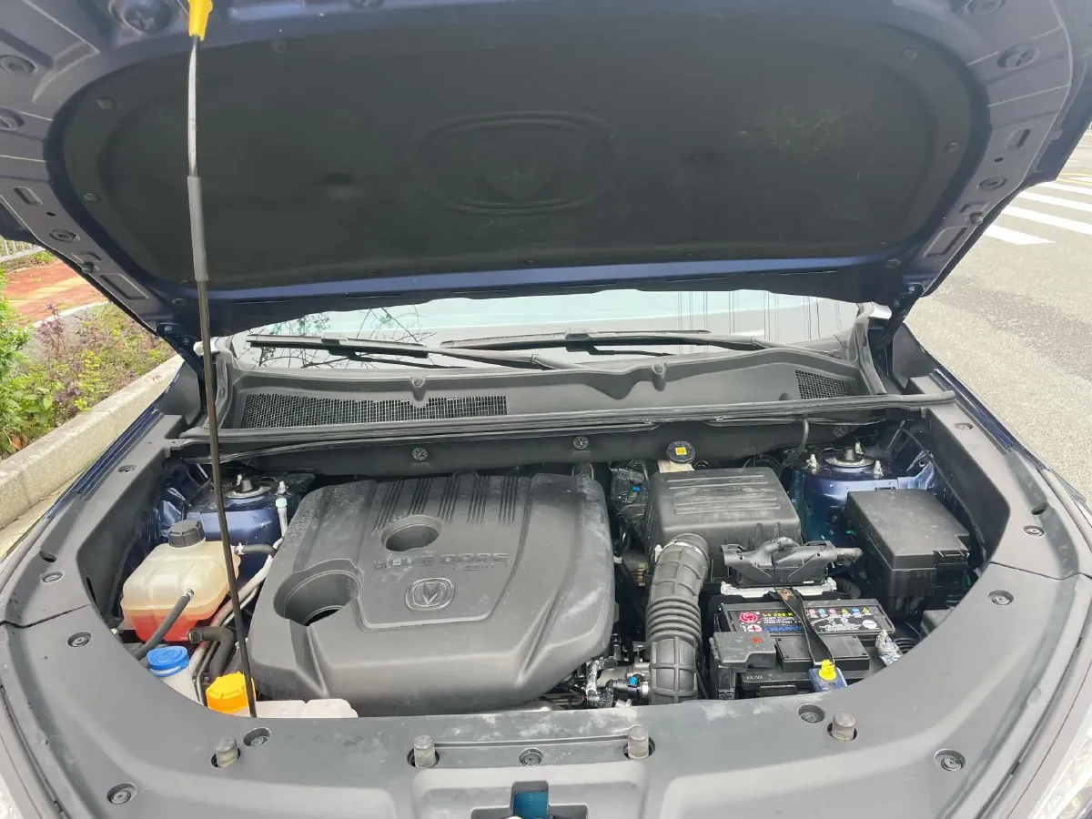 2020 ChangAn CS75 Plus 1.5T 178HP L4 6AT,autocango,china used car exporter,china ev exporter,chinese used car exporter,chinese used ev exporter