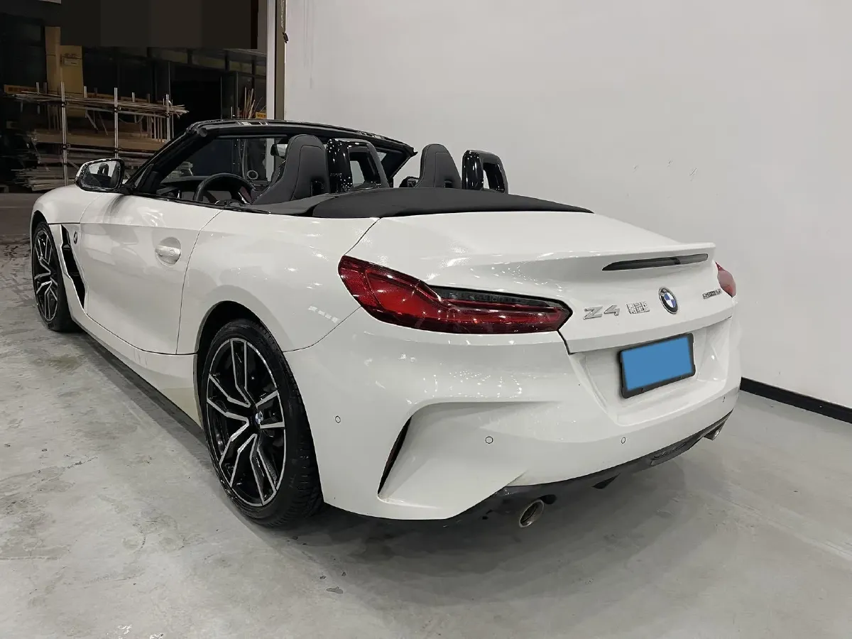 2019 BMW Z4 2.0T 197HP L4 8AT,autocango,china used car exporter,china ev exporter,chinese used car exporter,chinese used ev exporter