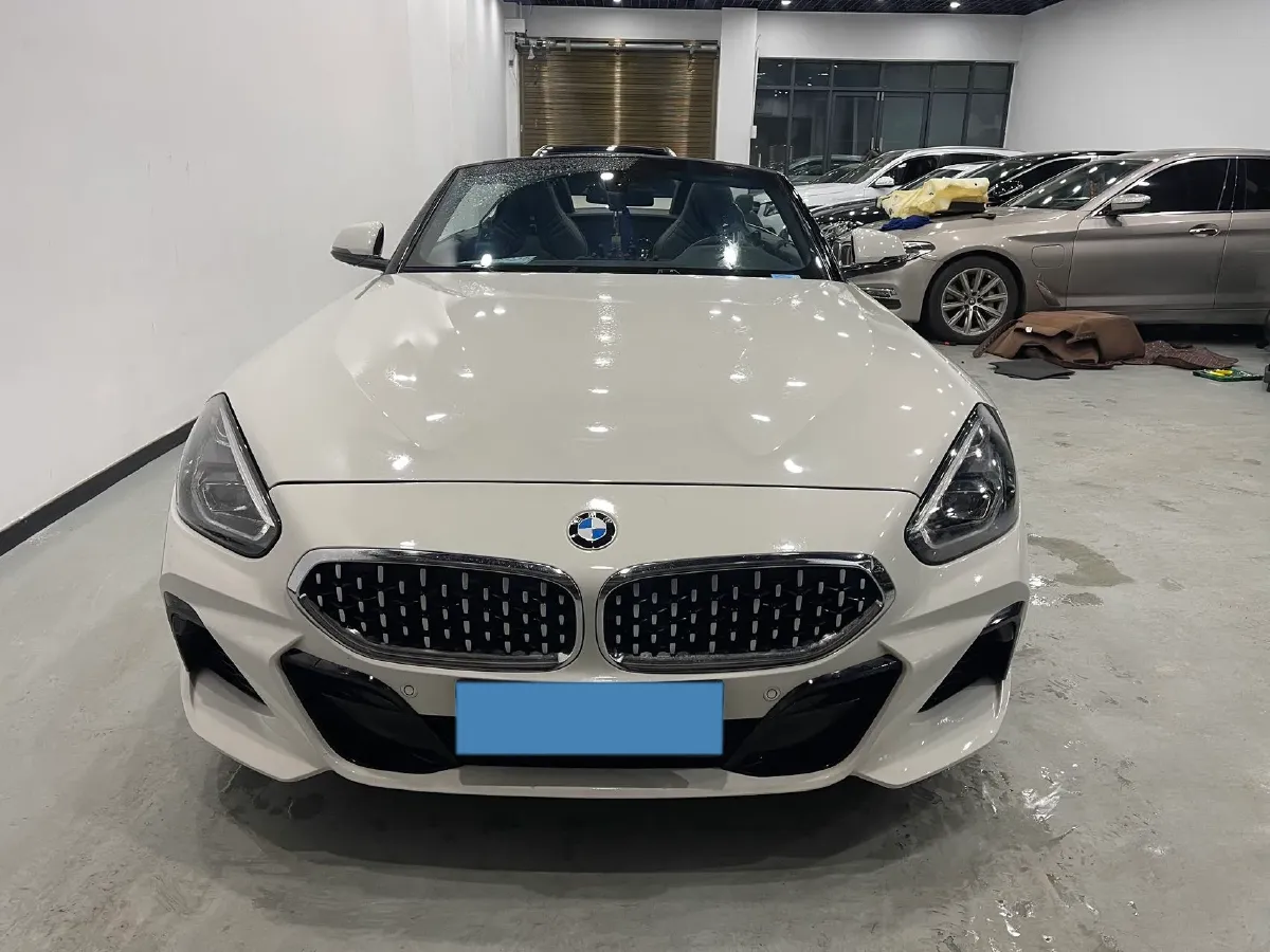 2019 BMW Z4 2.0T 197HP L4 8AT,autocango,china used car exporter,china ev exporter,chinese used car exporter,chinese used ev exporter