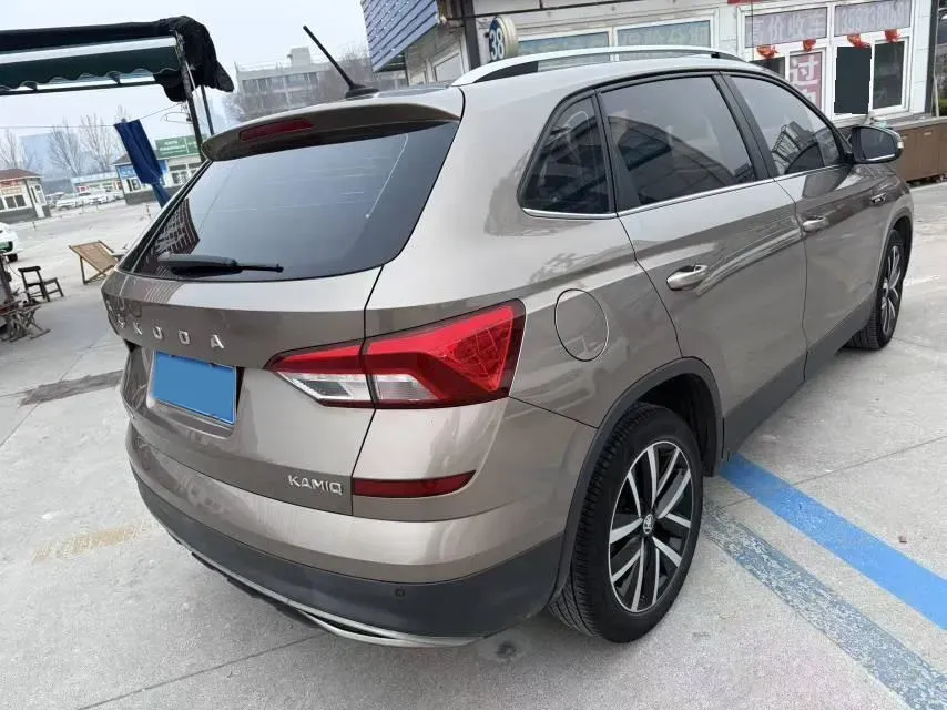 2018 Skoda Kamiq 1.5L 110HP L4 6AT,autocango,china used car exporter,china ev exporter,chinese used car exporter,chinese used ev exporter