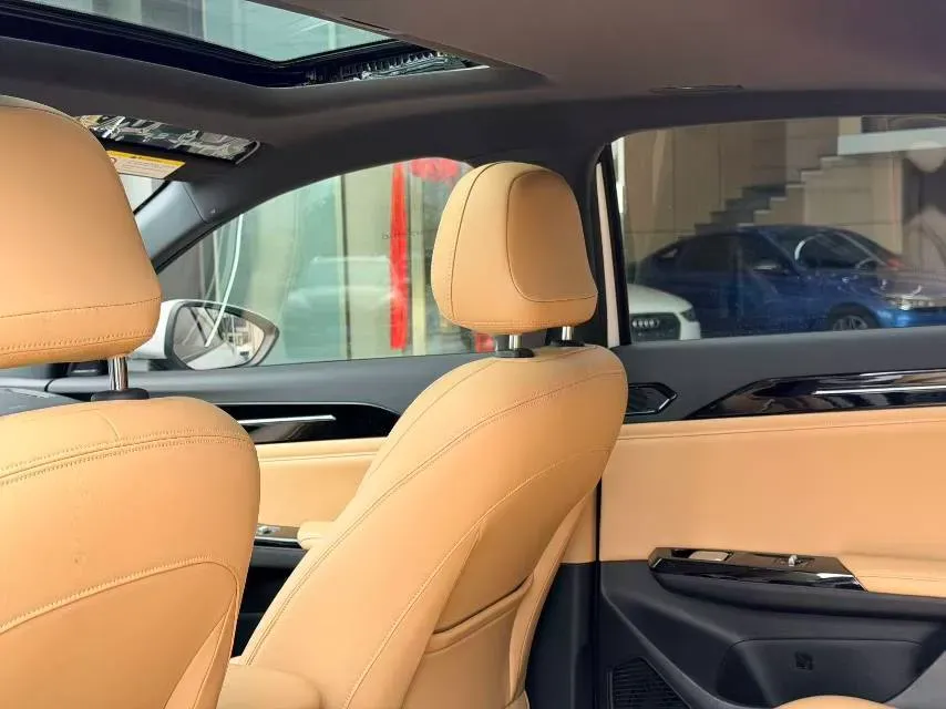 2024 Geely Galaxy L6 1.5T 163HP L4 3DHT PHEV,autocango,china used car exporter,china ev exporter,chinese used car exporter,chinese used ev exporter