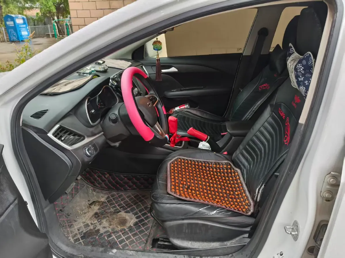 2019 Chevrolet Monza 1.0T 125HP L3 6DCT,autocango,china used car exporter,china ev exporter,chinese used car exporter,chinese used ev exporter