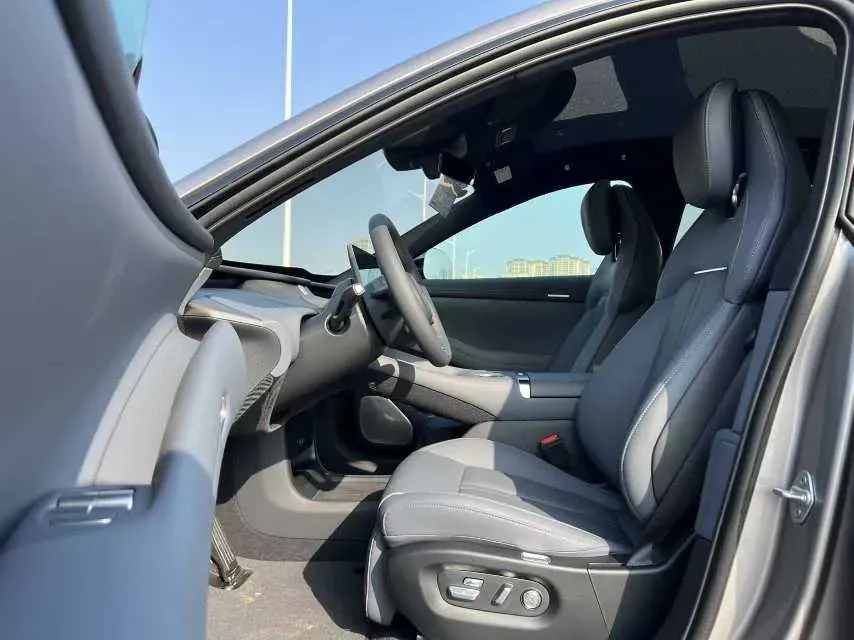 2025 MI YU7 BEV 96.3KWH,autocango,china used car exporter,china ev exporter,chinese used car exporter,chinese used ev exporter