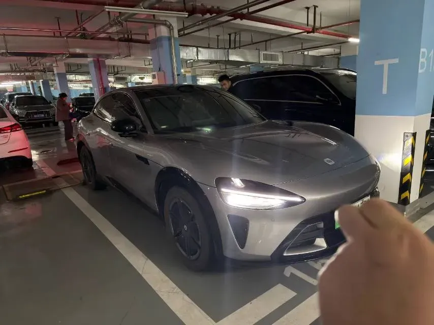 2025 MI YU7 BEV 96.3KWH,autocango,china used car exporter,china ev exporter,chinese used car exporter,chinese used ev exporter