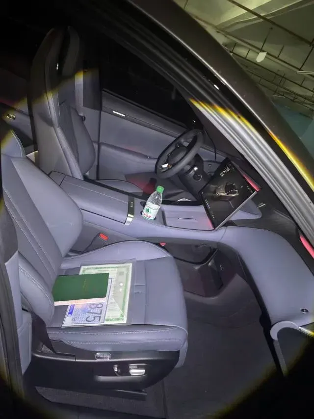 2025 MI YU7 BEV 96.3KWH,autocango,china used car exporter,china ev exporter,chinese used car exporter,chinese used ev exporter