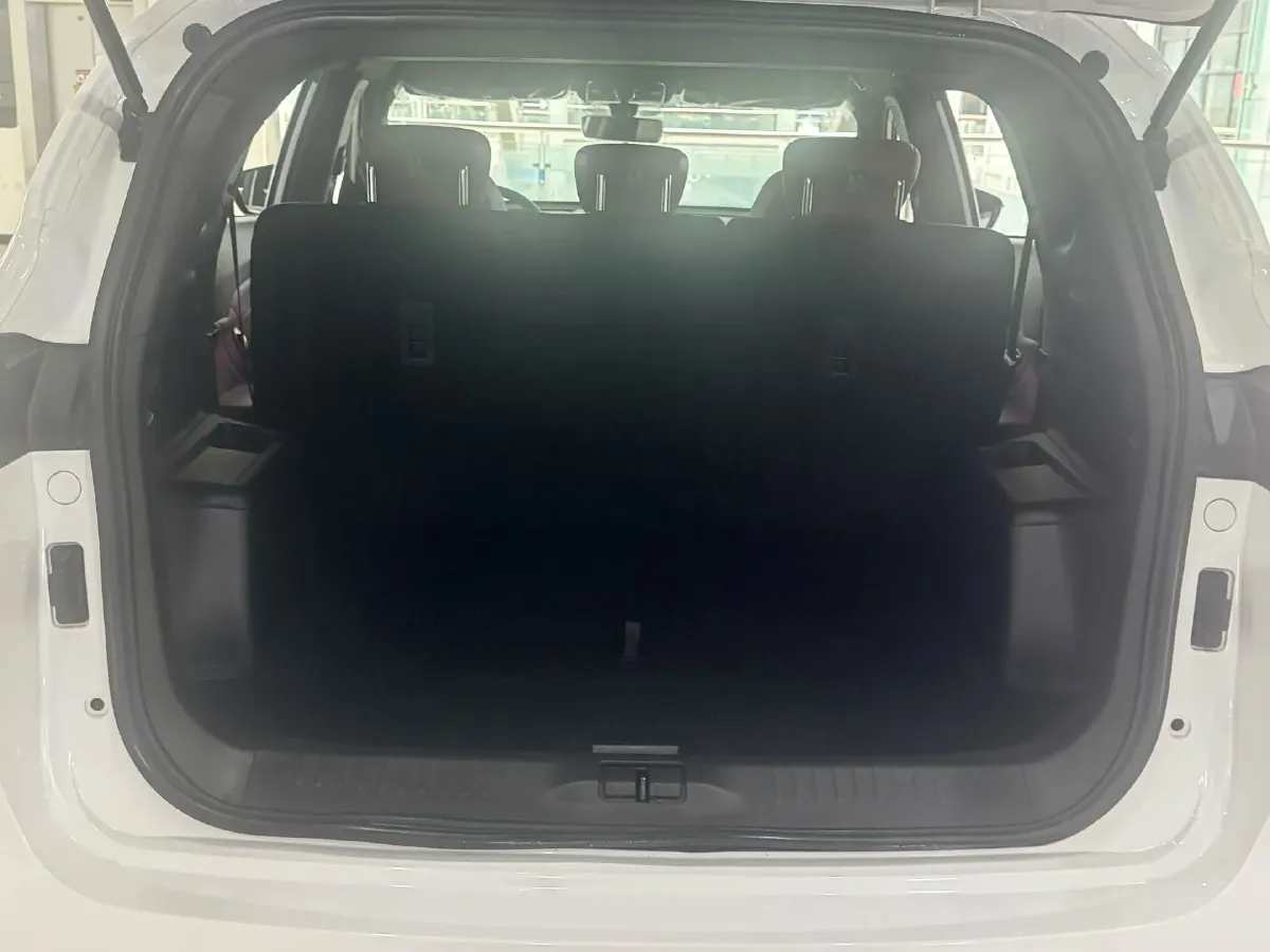 2025 Jetour X70 Plus 1.5T 156HP L4 6DCT,autocango,china used car exporter,china ev exporter,chinese used car exporter,chinese used ev exporter