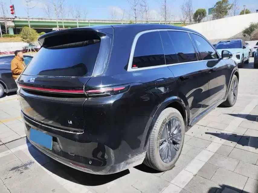 2024 Volvo S60 2.0T 197HP L4 7DCT,autocango,china used car exporter,china ev exporter,chinese used car exporter,chinese used ev exporter