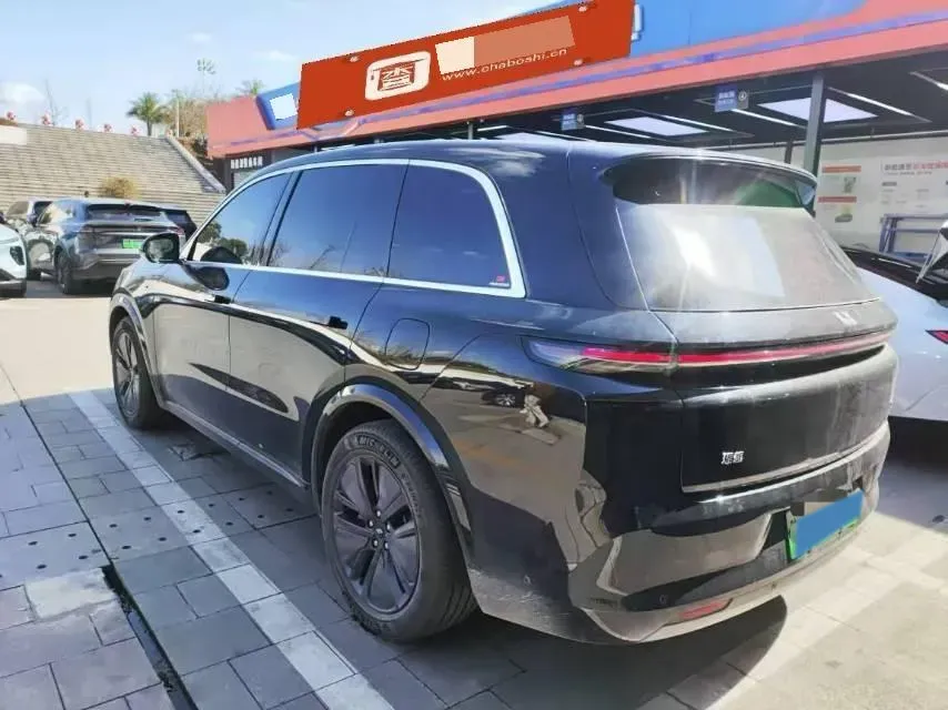 2024 Volvo S60 2.0T 197HP L4 7DCT,autocango,china used car exporter,china ev exporter,chinese used car exporter,chinese used ev exporter