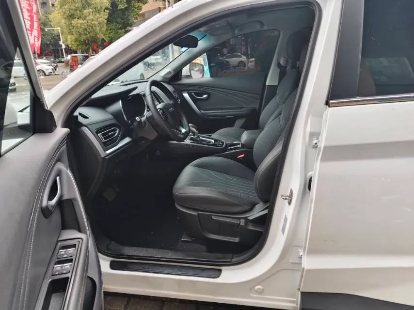 2019 Jetour X90 1.5T 147HP L4 8AT,autocango,china used car exporter,china ev exporter,chinese used car exporter,chinese used ev exporter