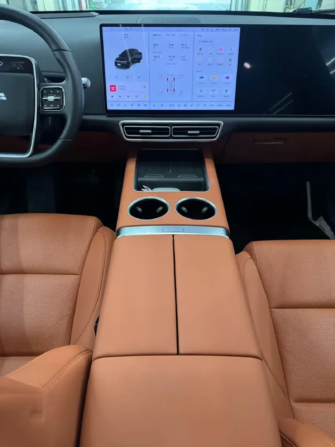 2024 Li L6 Range Extended 154HP L4 REEV 36.8KWH,autocango,china used car exporter,china ev exporter,chinese used car exporter,chinese used ev exporter