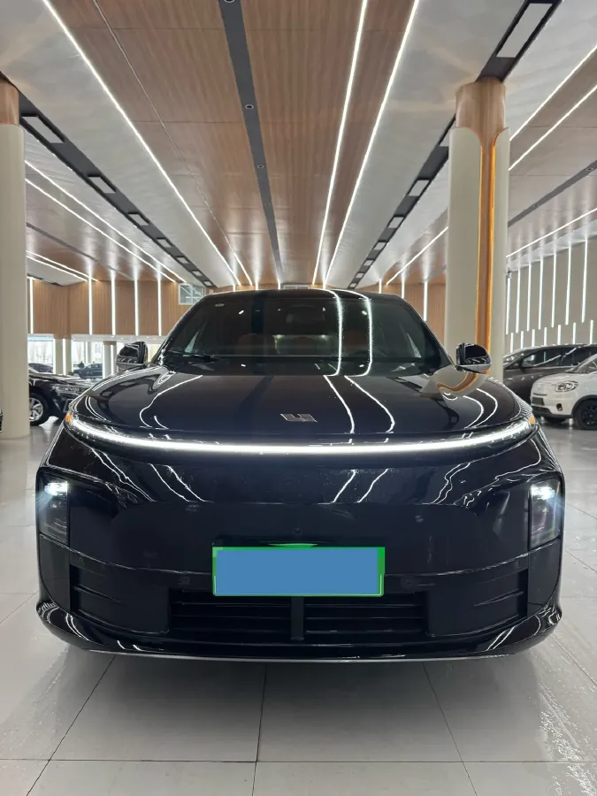 2024 Li L6 Range Extended 154HP L4 REEV 36.8KWH,autocango,china used car exporter,china ev exporter,chinese used car exporter,chinese used ev exporter