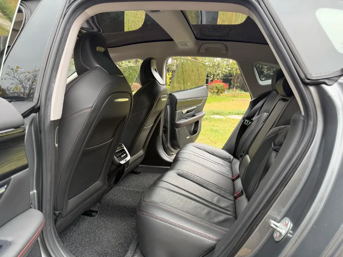 2020 Xpeng P7 BEV 70.8KWH,autocango,china used car exporter,china ev exporter,chinese used car exporter,chinese used ev exporter