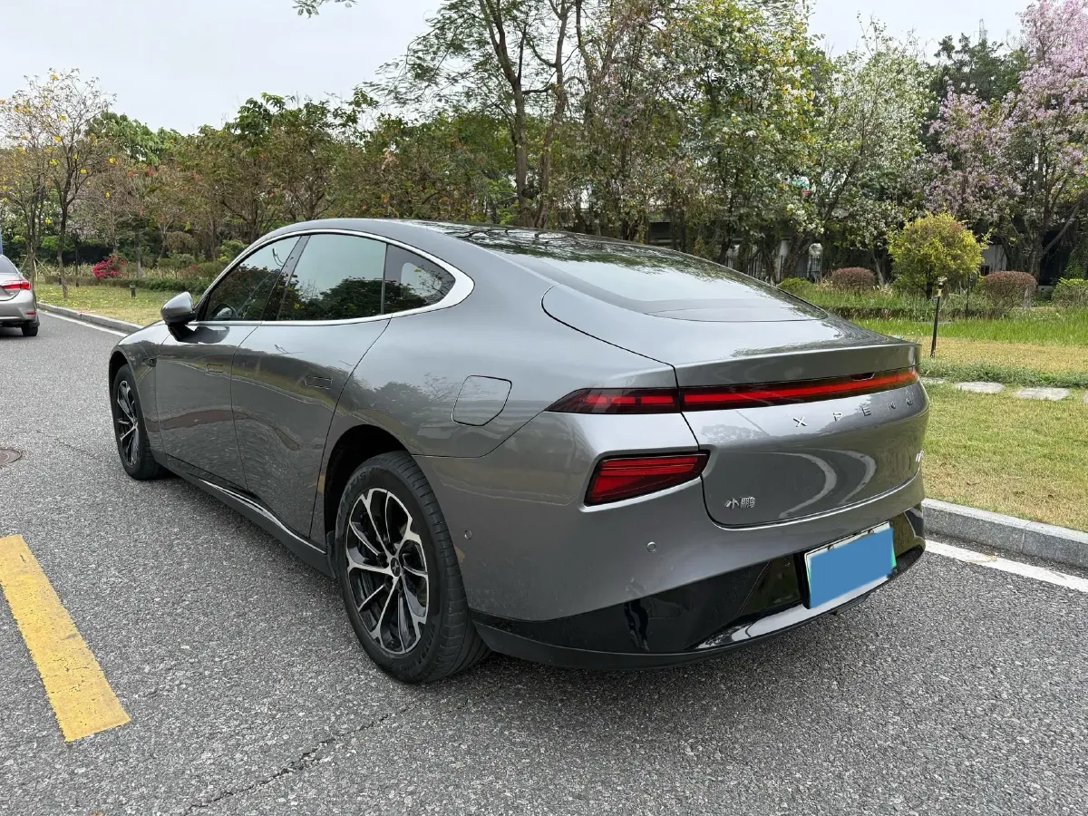 2020 Xpeng P7 BEV 70.8KWH,autocango,china used car exporter,china ev exporter,chinese used car exporter,chinese used ev exporter