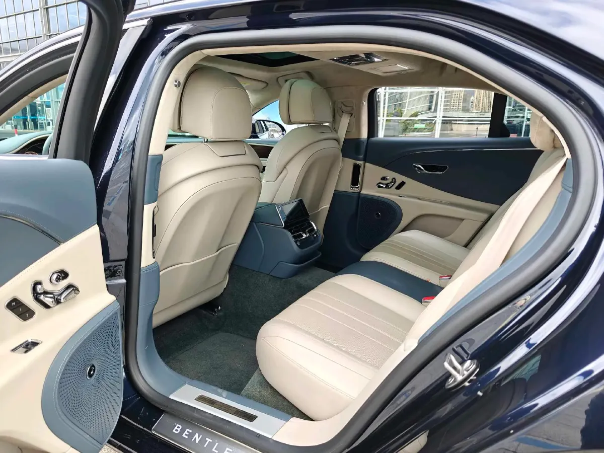 2020 Bentley Flying Spur 6.0T 635HP W12 8DCT,autocango,china used car exporter,china ev exporter,chinese used car exporter,chinese used ev exporter