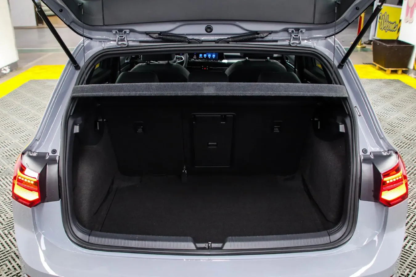 2023 Volkswagen Golf 1.4T 150HP L4 7DCT,autocango,china used car exporter,china ev exporter,chinese used car exporter,chinese used ev exporter