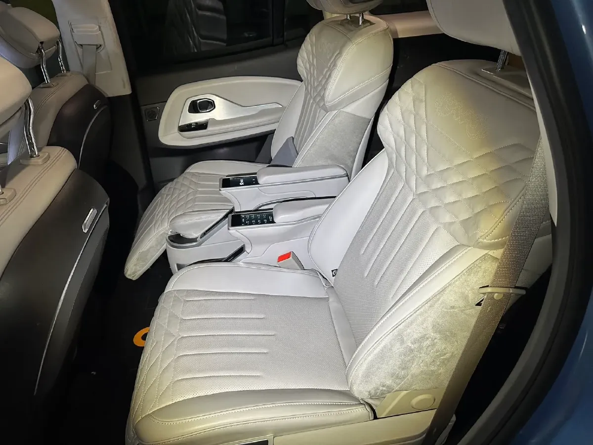 2018 NIO ES8 BEV 70KWH,autocango,china used car exporter,china ev exporter,chinese used car exporter,chinese used ev exporter