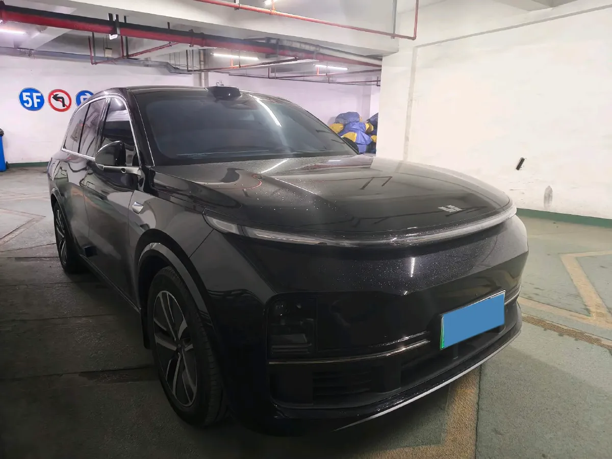 2025 Li L8 Range Extended 154HP REEV,autocango,china used car exporter,china ev exporter,chinese used car exporter,chinese used ev exporter