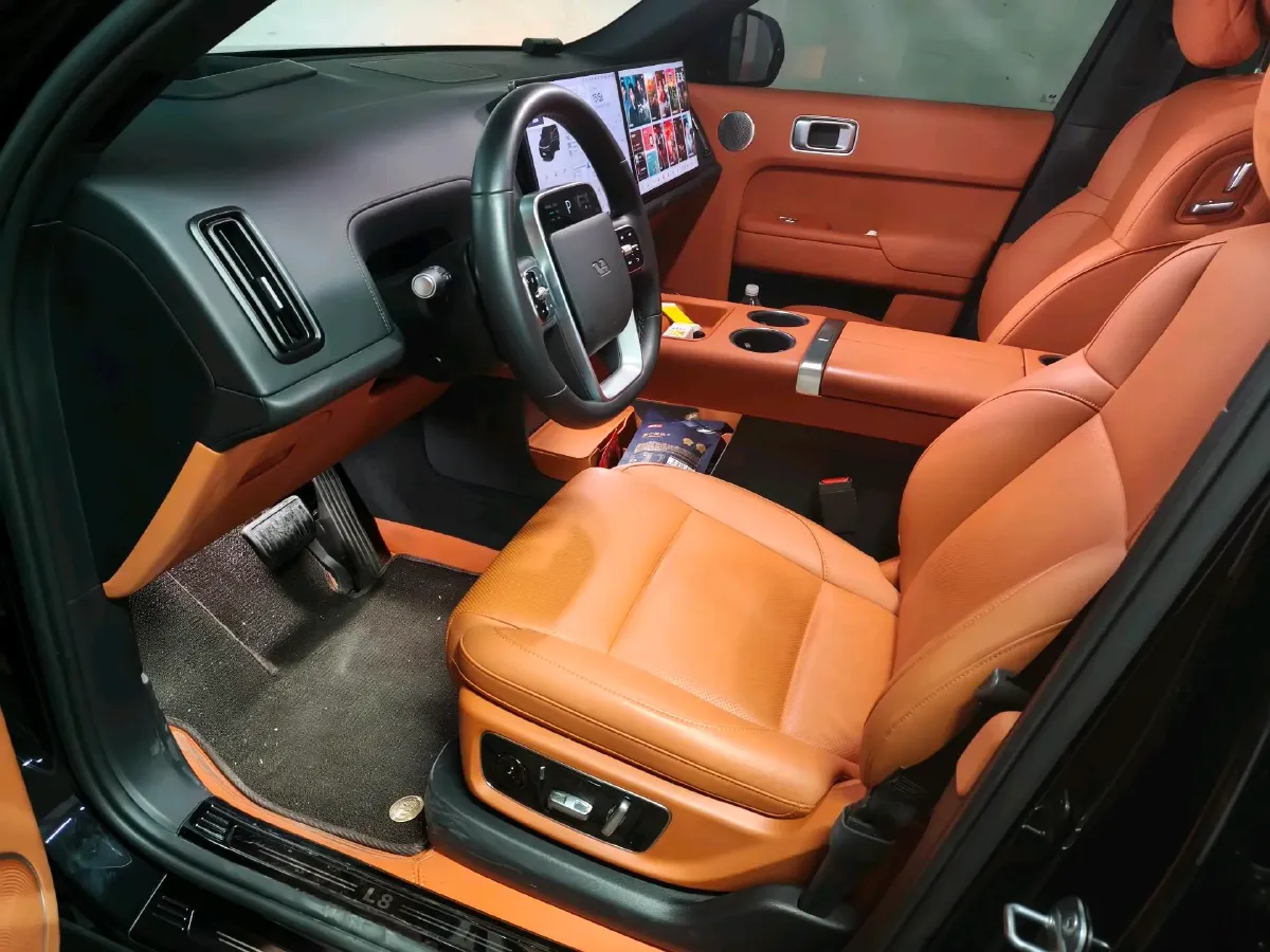 2025 Li L8 Range Extended 154HP REEV,autocango,china used car exporter,china ev exporter,chinese used car exporter,chinese used ev exporter