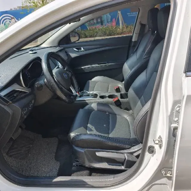 2022 ChangAn Eado BEV 47.78KWH,autocango,china used car exporter,china ev exporter,chinese used car exporter,chinese used ev exporter